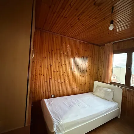 Rooftop Apartment *